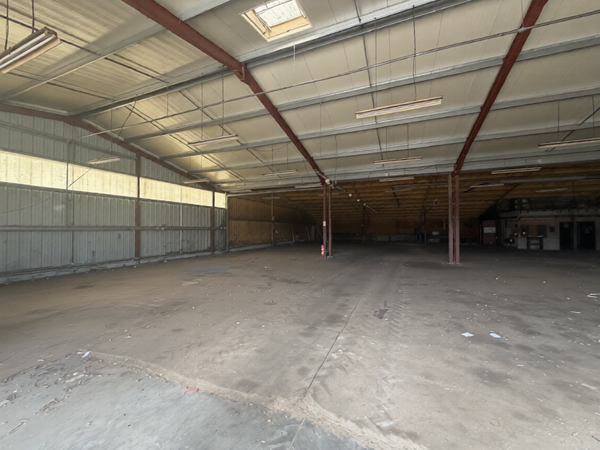 BELIN-BELIET 33280 - BATIMENT D'ACTIVITE 1200 M2 - Réf LP499