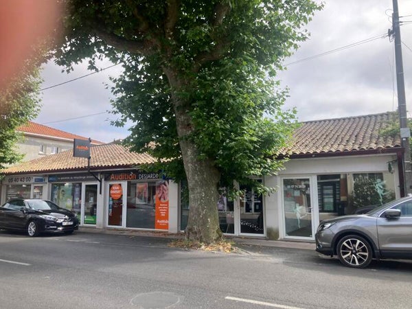 LOCAL COMMERCIAL 40 M2 - ANDERNOS 33510 - REFLP393