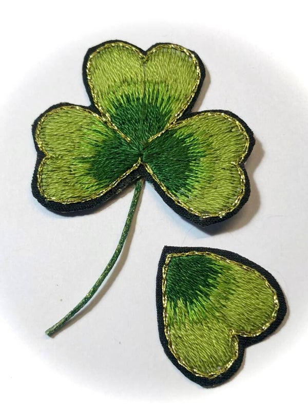 Duo de broche trèfle et coeur