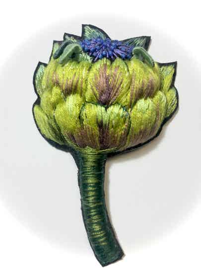 Artichaut en fleur