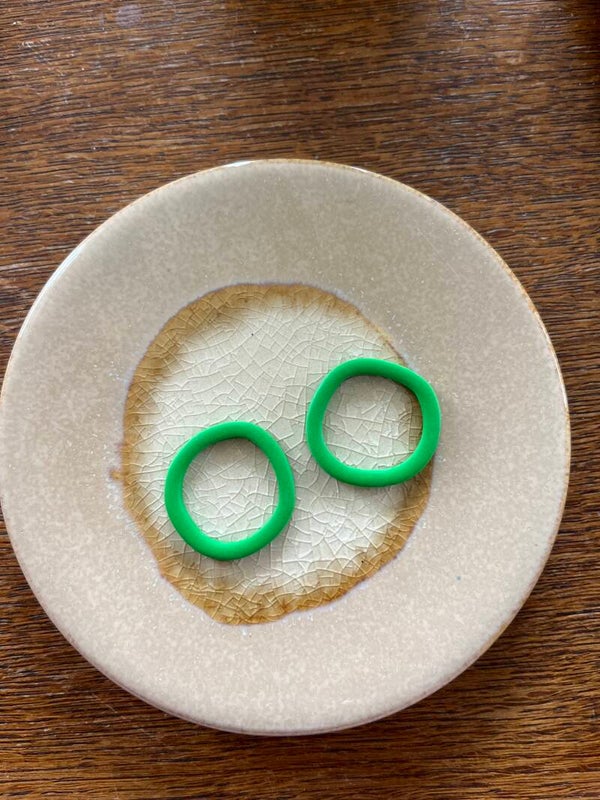Hoop in green