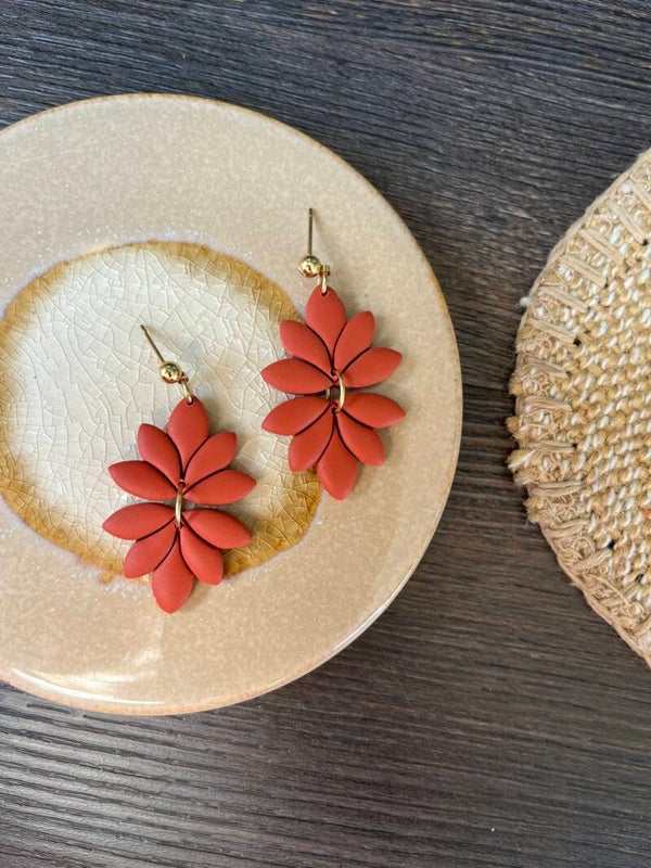 Lotus Dubble in Terracotta