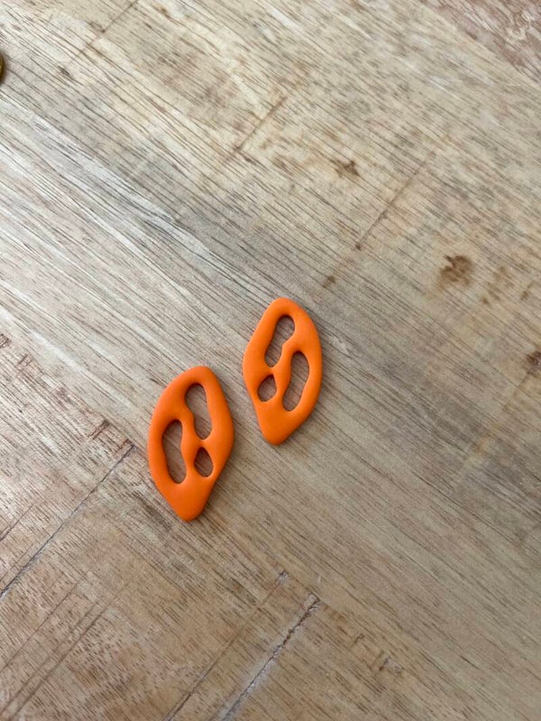 smooch in orange