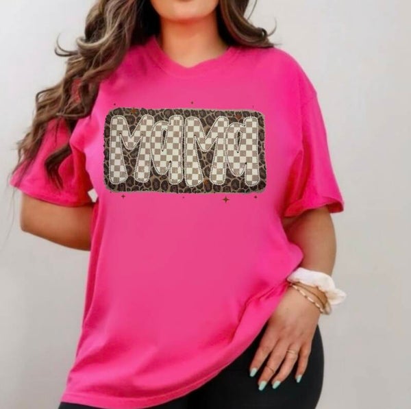 Mama In Cheetah With Pearls Graphic T-Shirt