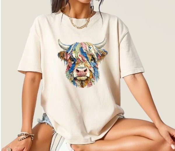 Highland Cow Quilt Design Graphic T-Shirt
