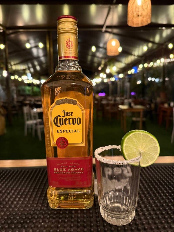 SHOT TEQUILA JOSE CUERVO 100% AGAVE