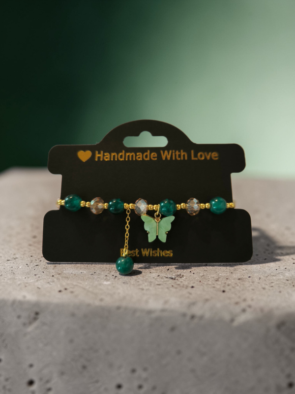 Perlenarmband mit Schmetterling