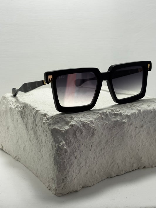 Occhiale Bustout selezione luglio Ottica Sorcetti