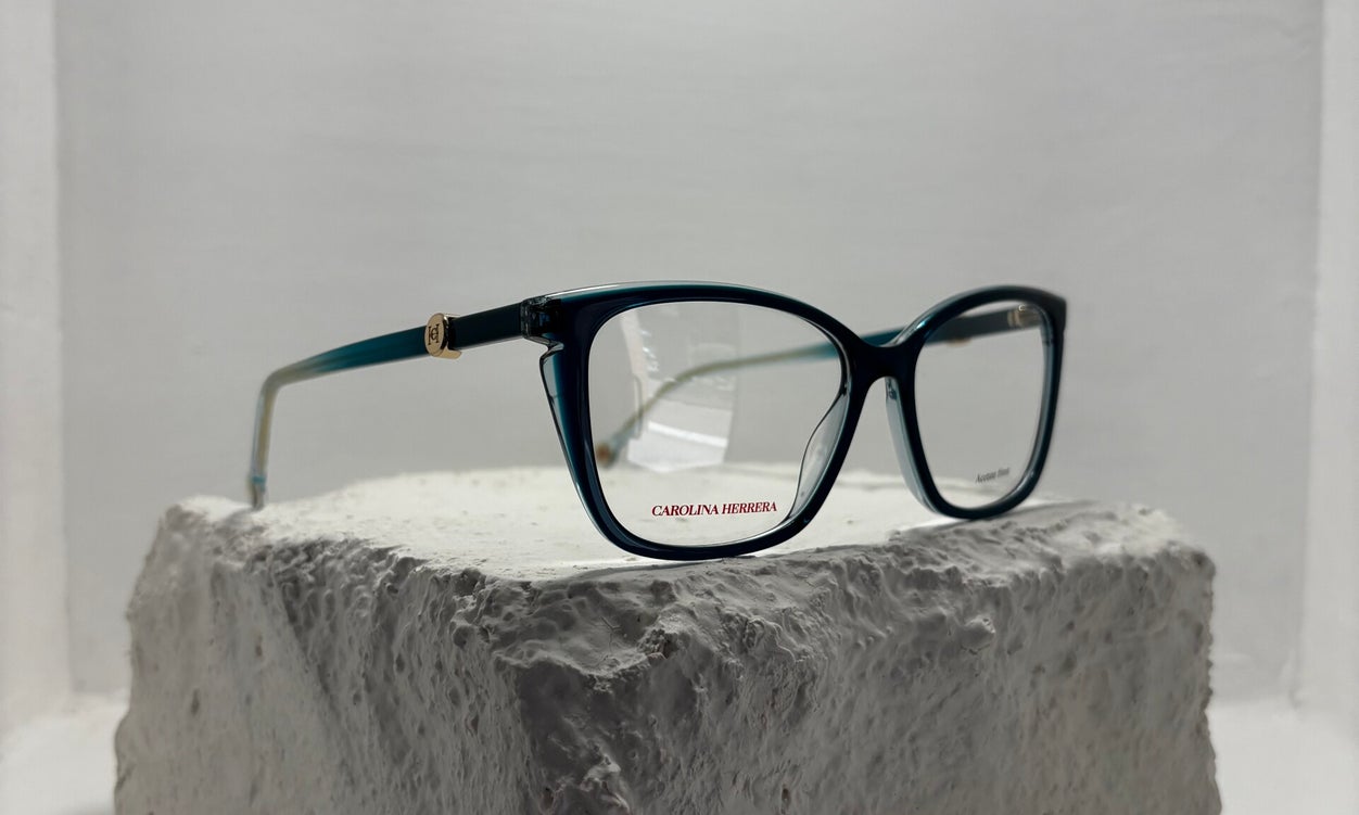 Occhiale da vista Carolina Herrera consigliato da Ottica Sorcetti