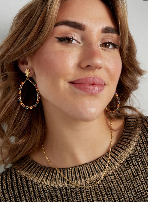 Gekleurde bloem oorbellen