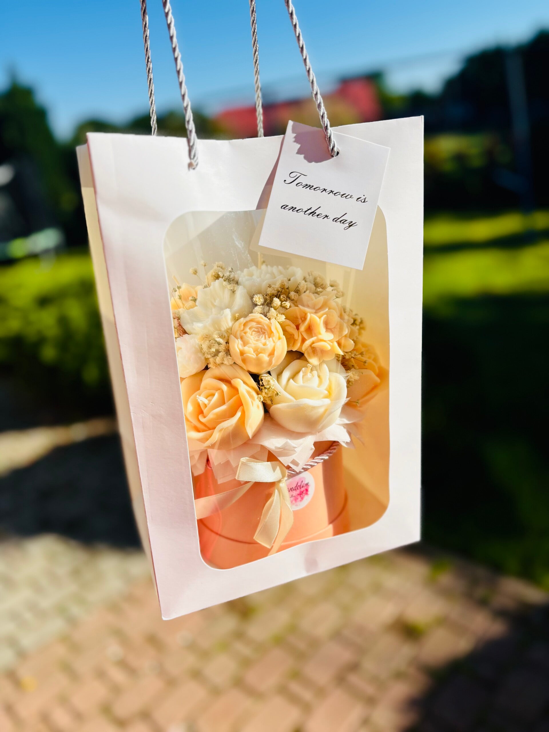 Flowerbox KREMOWY