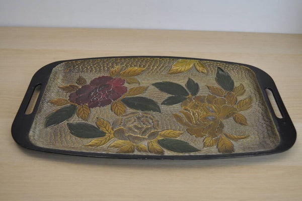 lacquered wooden tray with flower motive