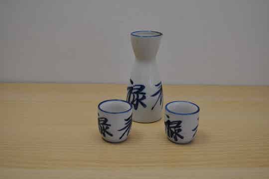 Vintage sake set