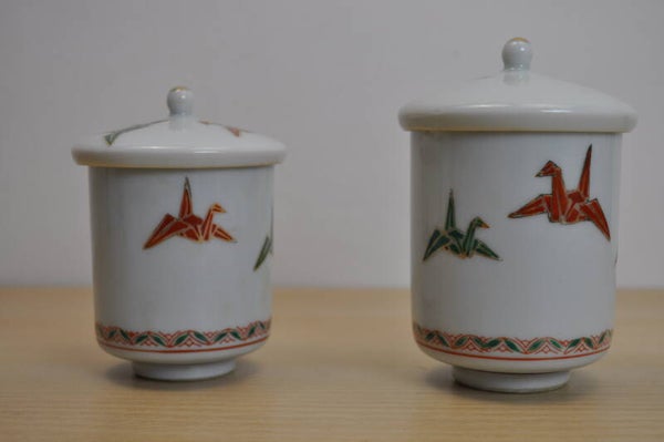 Kutani-yaki yunomi tea cups with lids 九谷焼