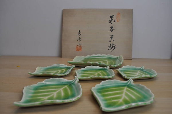 Leaf plates Oribe Yaki