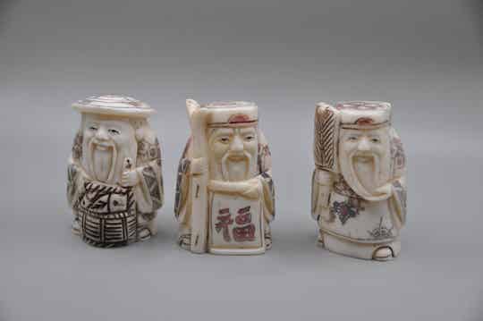Netsuke : three gods of luck and prosperity