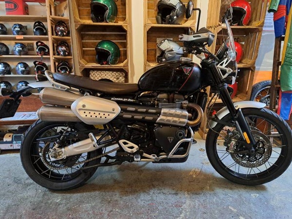 TRIUMPH SCRAMBLER 1200