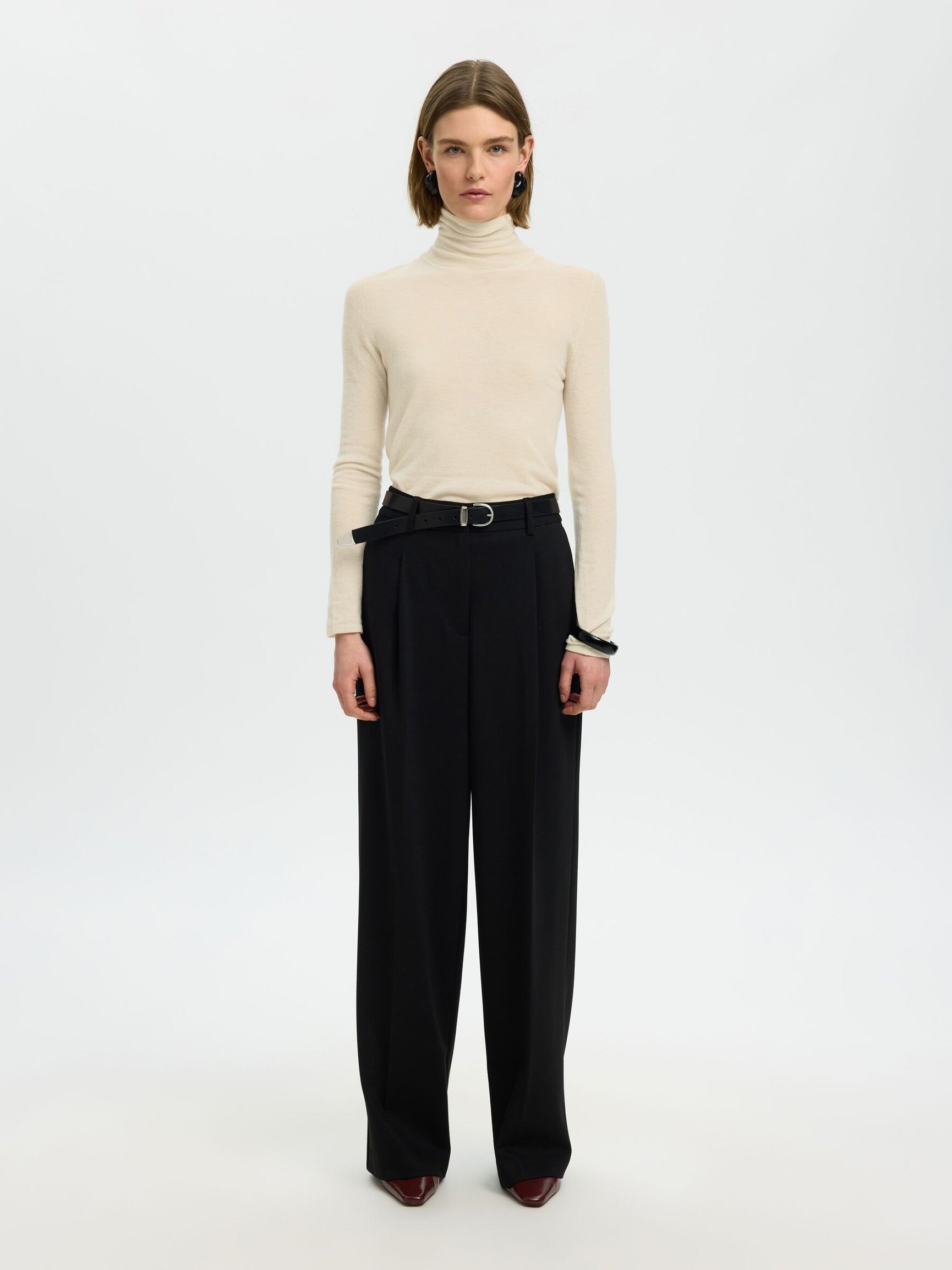 VENDY ROLL KNIT