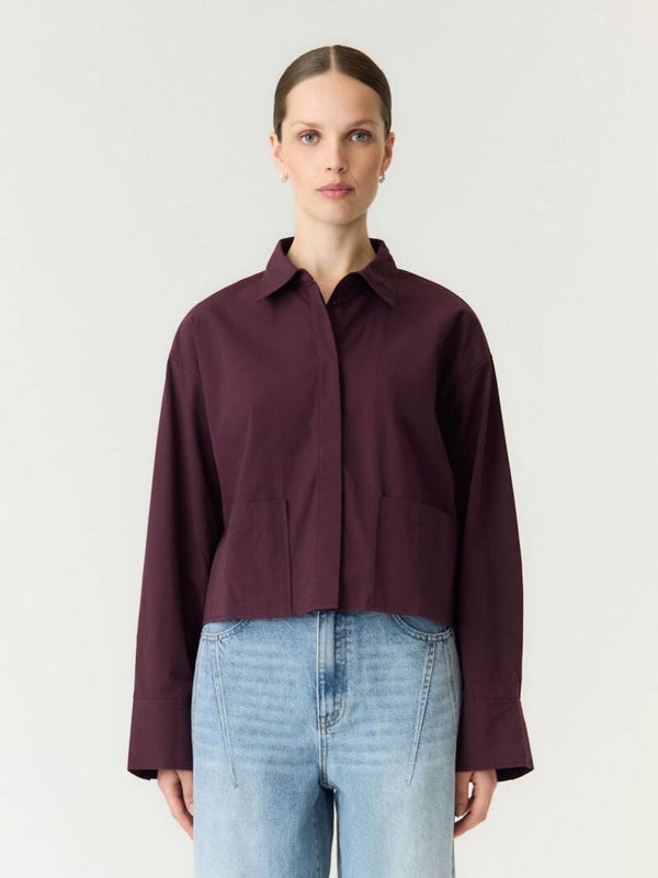 LEE SHIRT FIG
