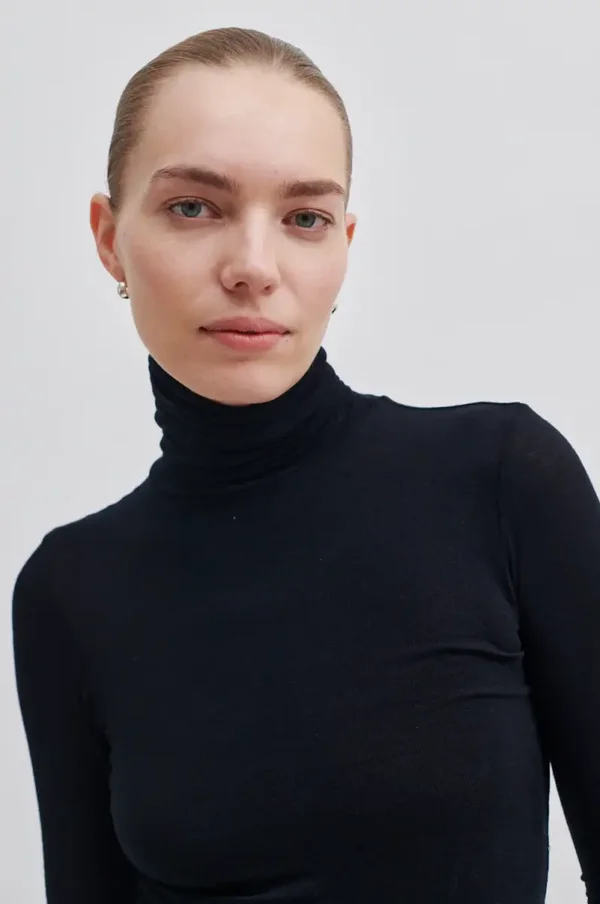 MATIMA TURTLE NECK