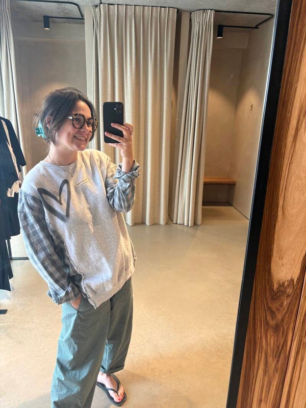 LA SEULE SHOP SWEATER 1