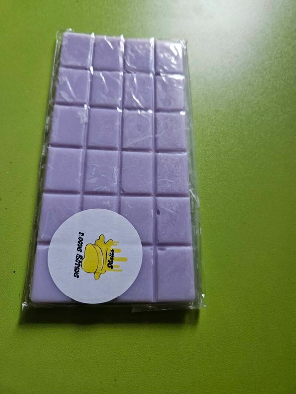 Rose Wonderland Fragrance Wax Melts.