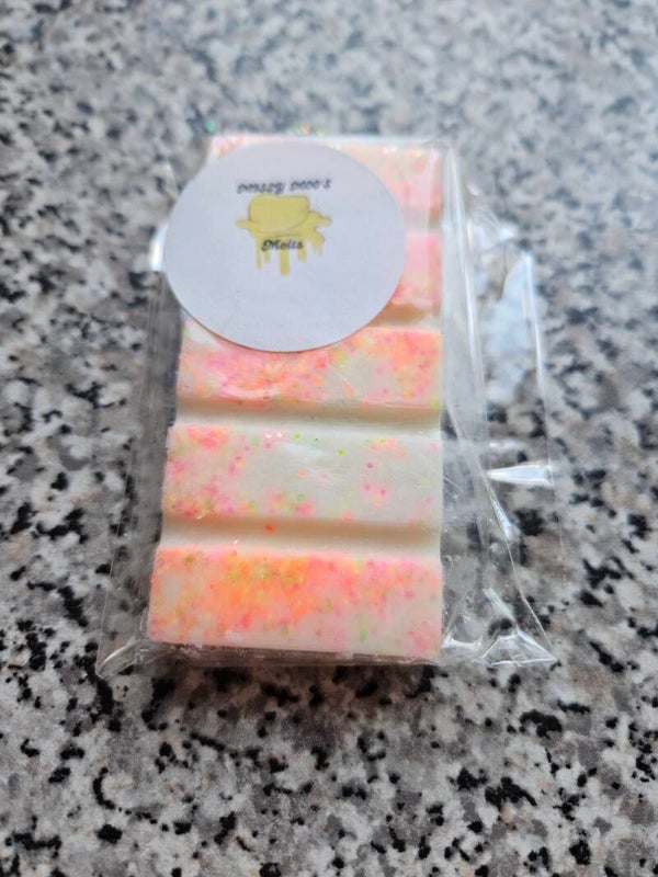Rainbow Sherbet Fragrance Wax Melts.