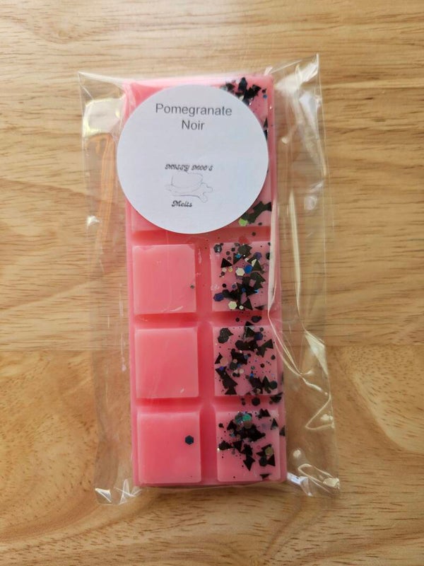 Pomegranate Noir Fragrance Wax Melts.