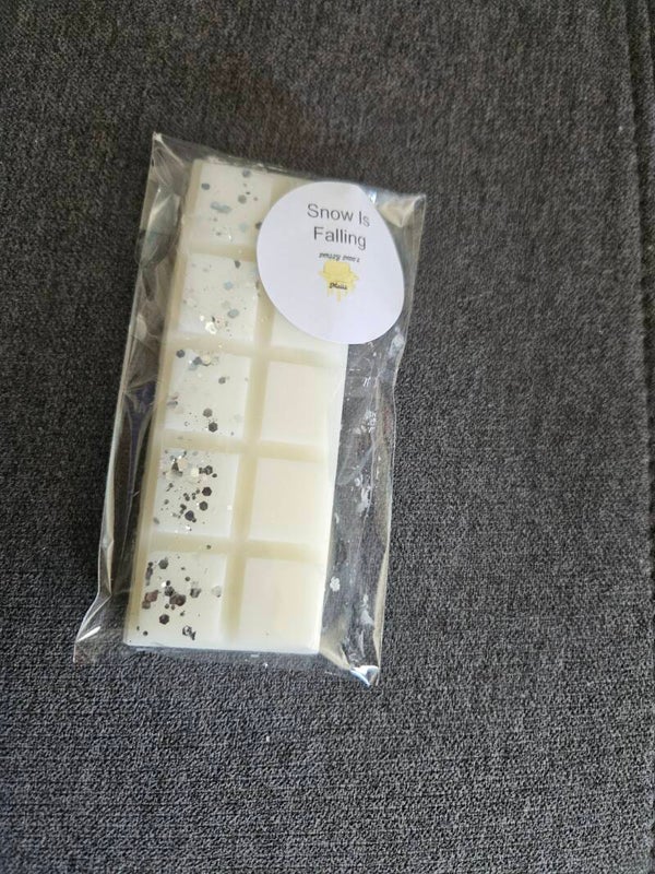 Snow Is Falling  Fragrance Wax Melts.