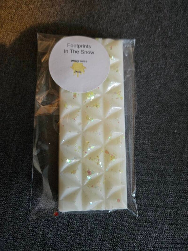 Footprints In The Snow Fragrance Wax Melts.