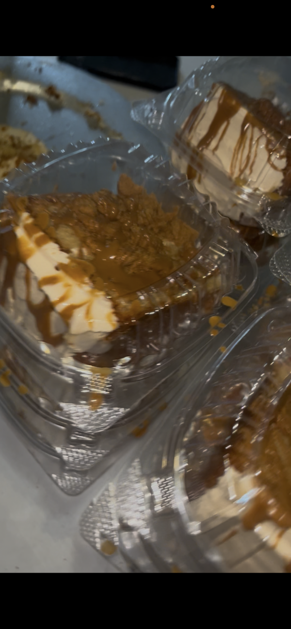 Biscoff cookie butter cake slices