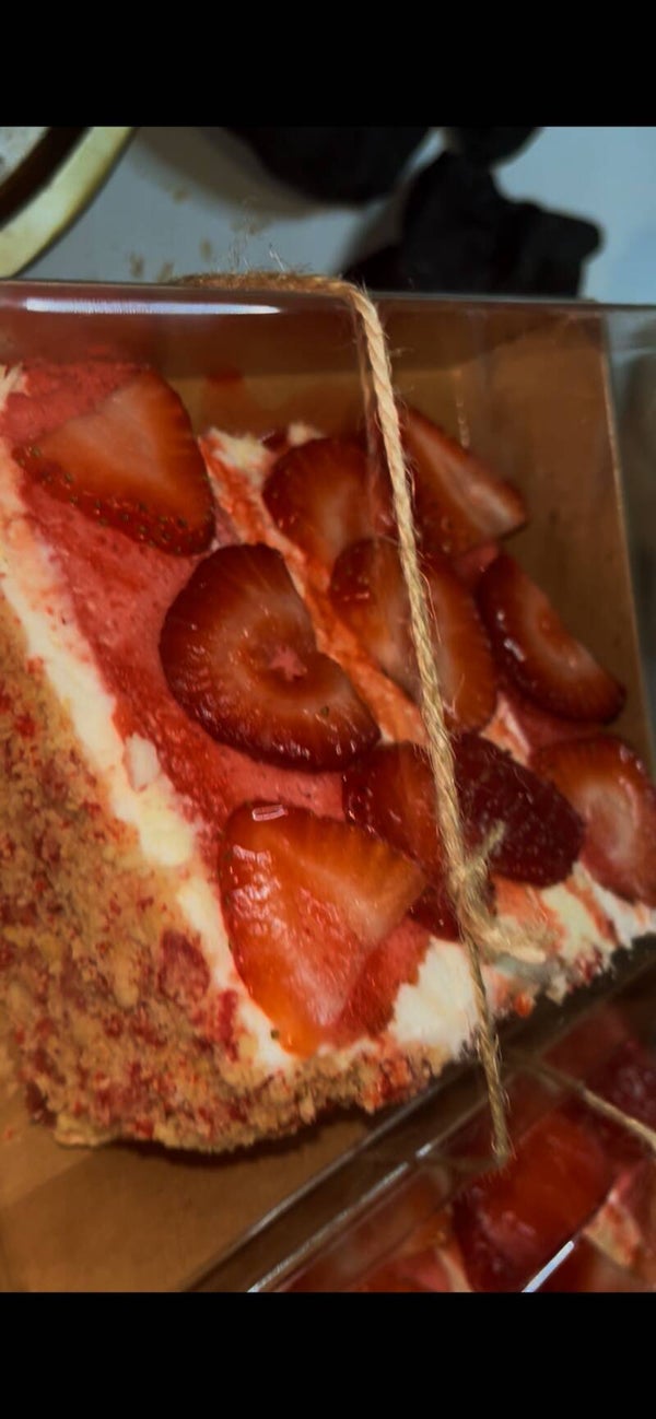 Strawberry Cheesecake Crunch Cake slices