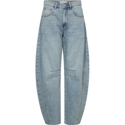 JEANS drew