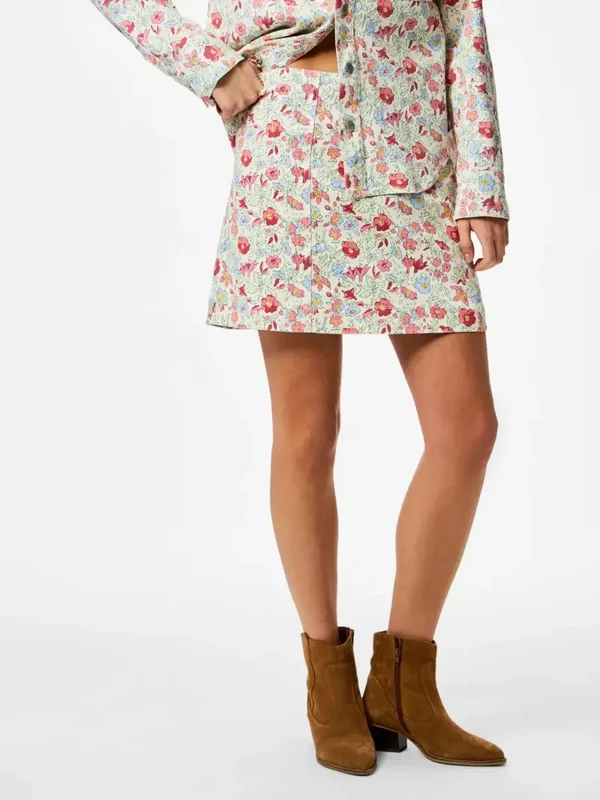 SKIRT salume