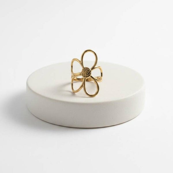 Statement Ring