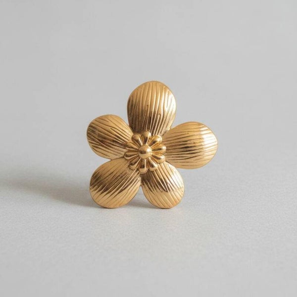 Statement Ring