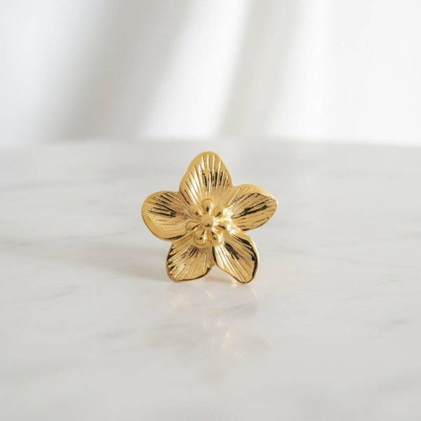 Statement Ring