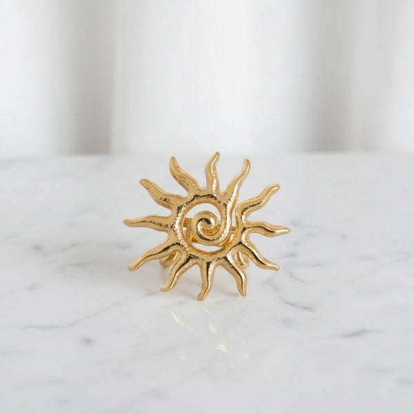 Statement Ring