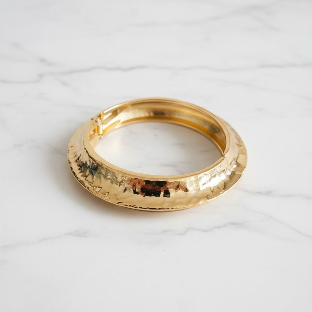 Statement Armband