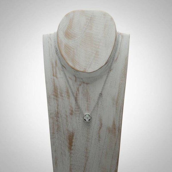Zilverkleurige Ketting