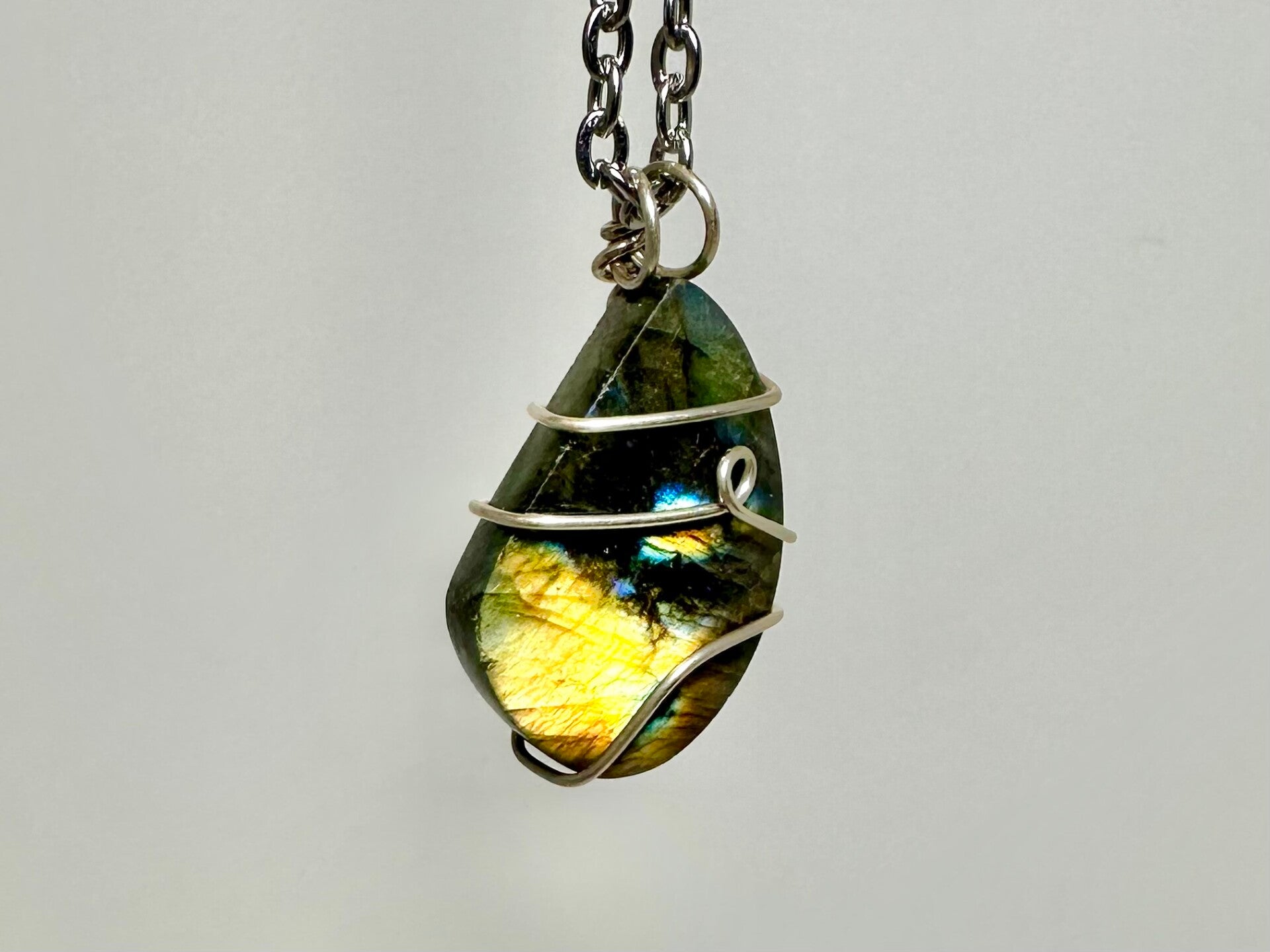 Kettinghanger Labradoriet