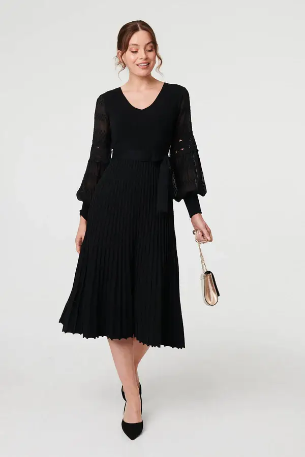 Lace detail sleeve midi Dress