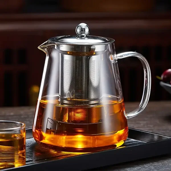 Un ensemble de thé en verre