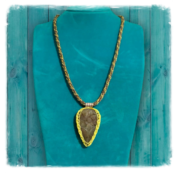 Labradorite sertie en Fil Macramé
