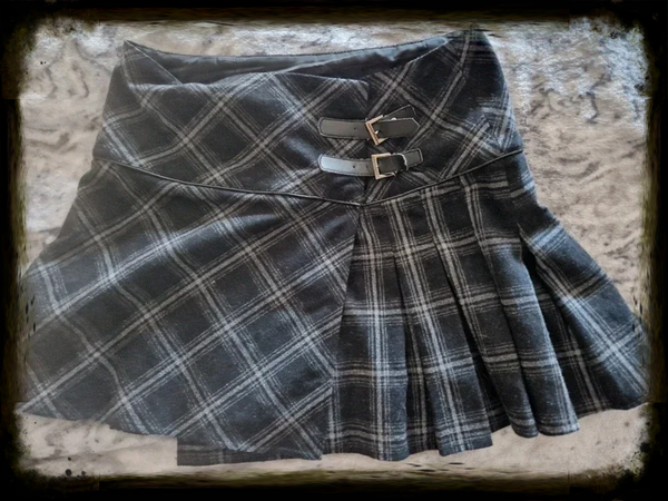 Jupe plissée à carreaux