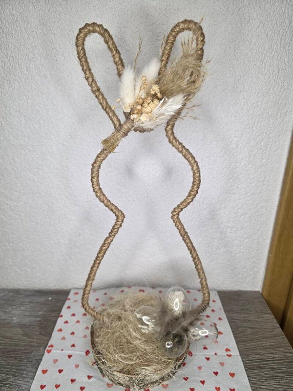 Natur-Dekohase mit Glasornamenten