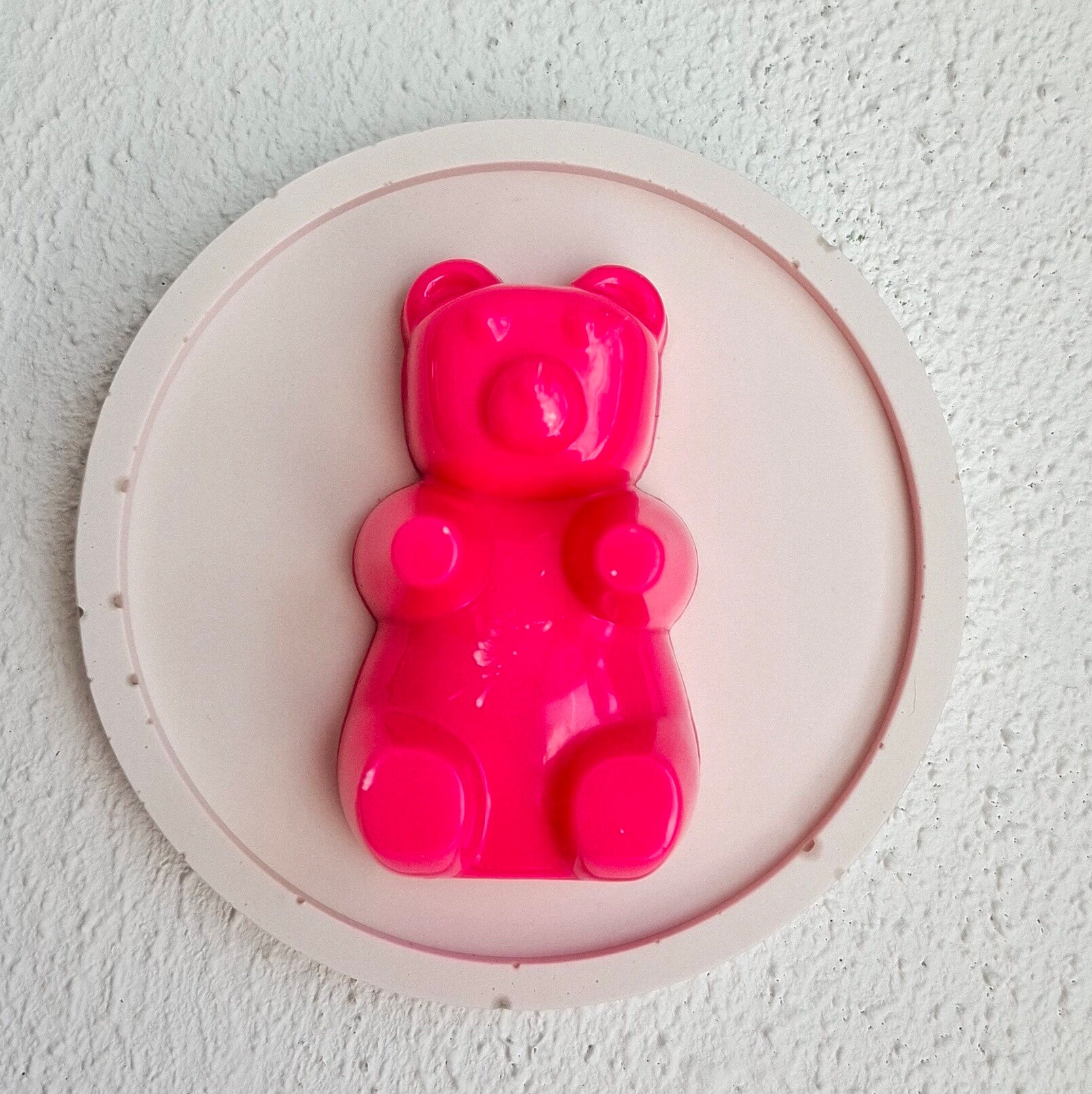 Wandbordje Gummibeer neon roze