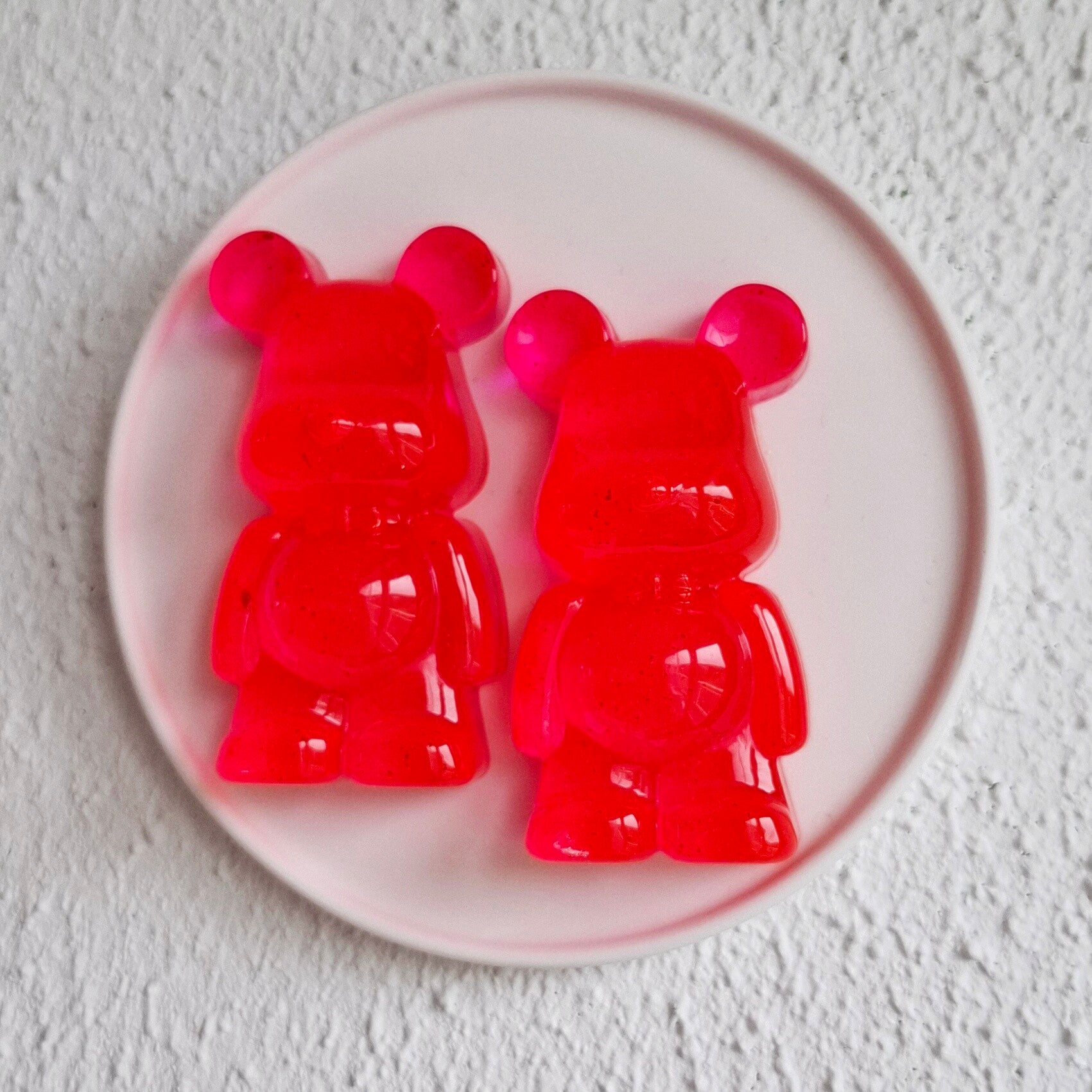 Wandbordje Beertjes neon roze