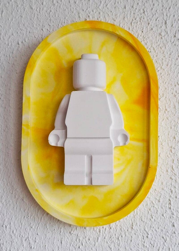 Wandbordje legopoppetje geel