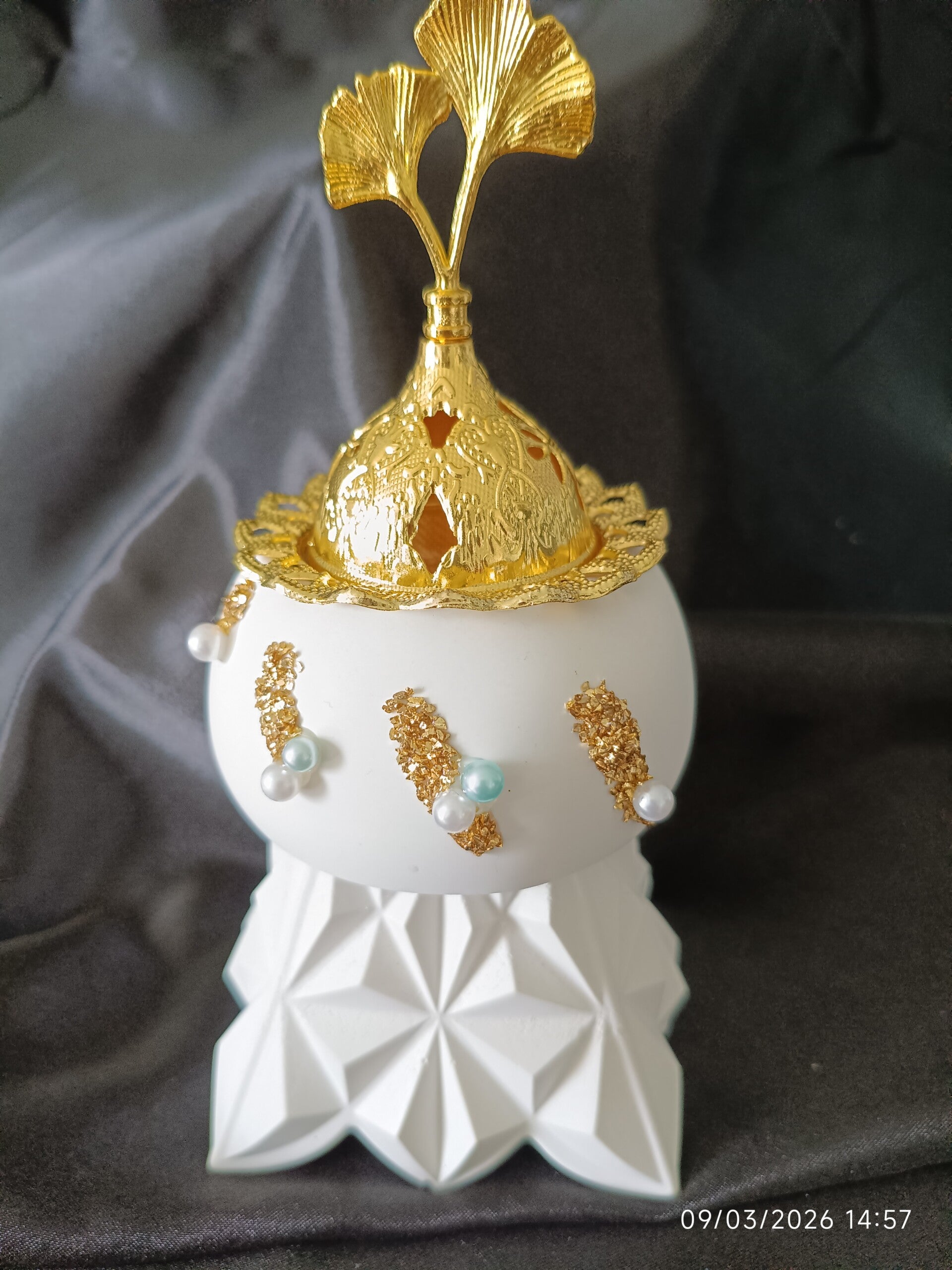 Encensoir avec son couvercle